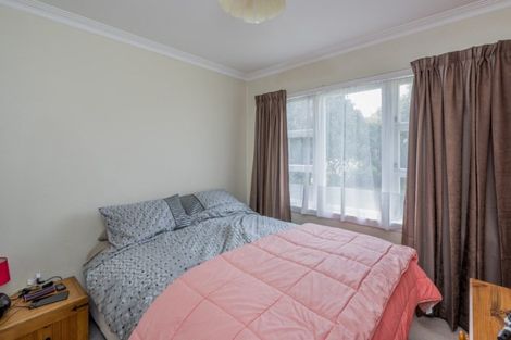 Photo of property in 21 Freyberg Street, Levin, 5510