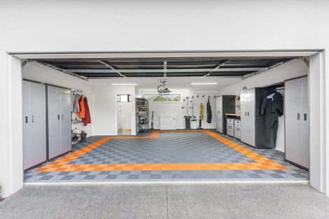 Photo of property in 38 Hawthorne Lane, Kingseat, Papakura, 2580