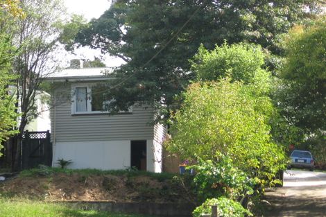 Photo of property in 13 Stottholm Road, Titirangi, Auckland, 0604