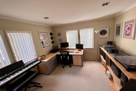 Photo of property in 11 Harwich Court, Gulf Harbour, Whangaparaoa, 0930