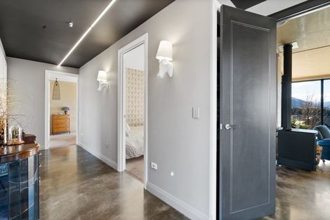 Photo of property in 7 Glenaray Crescent, Wanaka, 9305