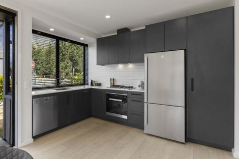 Photo of property in 6 Mckenzies Shute, Jacks Point, Queenstown, 9371