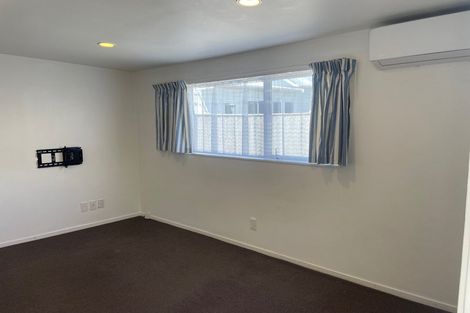 Photo of property in 55 Endeavour Street, Lyall Bay, Wellington, 6022