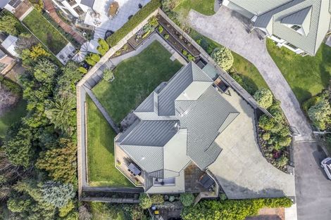 Photo of property in 22 Lanyon Place, Whitby, Porirua, 5024