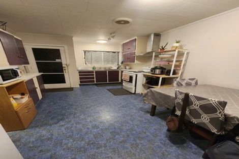 Photo of property in 4/10 Petherick Crescent, Johnsonville, Wellington, 6037