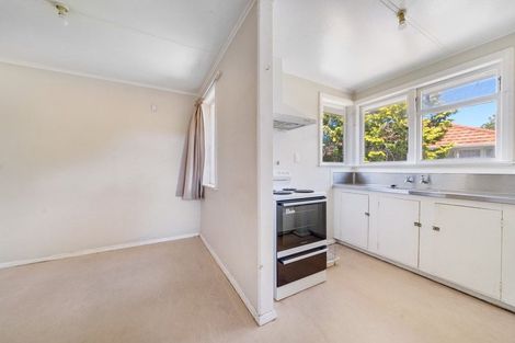 Photo of property in 32 Larsen Street, Otara, Auckland, 2025