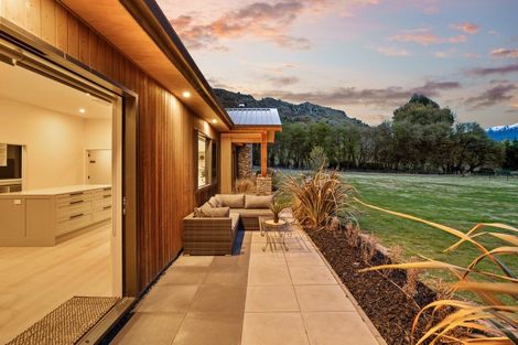 Photo of property in 62 Morven Ferry Road, Arrow Junction, Queenstown, 9371