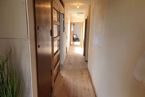 Photo of property in 22 Skerten Avenue, Hornby, Christchurch, 8042