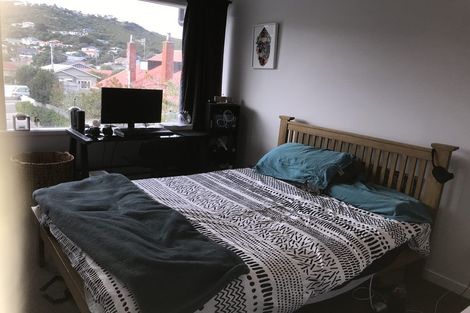 Photo of property in 10/74u Derwent Street, Island Bay, Wellington, 6023