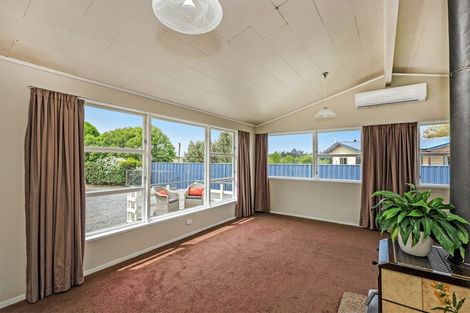 Photo of property in 30 Ross Street, Otane, 4202