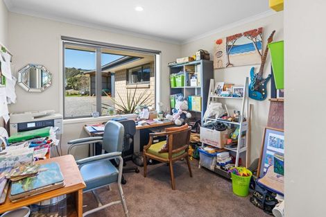 Photo of property in 30 Mountain View Drive, Manakau, Otaki, 5583