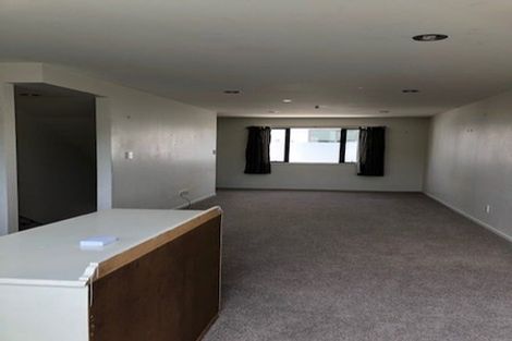 Photo of property in 11 Gordon Place, Newtown, Wellington, 6021