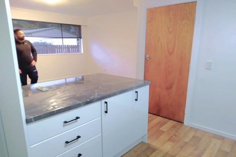 Photo of property in 10f3 Rawson Street, Tawa, Wellington, 5028
