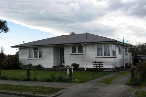 Photo of property in 27 Cameron Crescent, Masterton, 5810