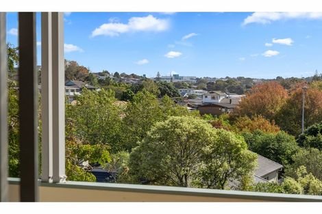 Photo of property in 42 Velma Road, Hillcrest, Auckland, 0627