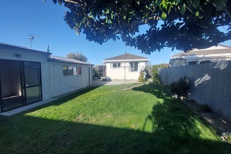 Photo of property in 2/126b Inwoods Close, Parklands, Christchurch, 8083