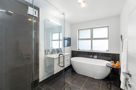 Photo of property in 21 Gladys Place, Levin, 5510