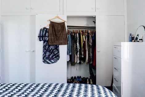 Photo of property in 72 Todman Street, Brooklyn, Wellington, 6021