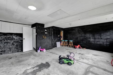 Photo of property in 180 Parklands Avenue, Bell Block, New Plymouth, 4312