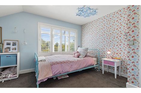 Photo of property in 94 Saint Martins Road, Saint Martins, Christchurch, 8022