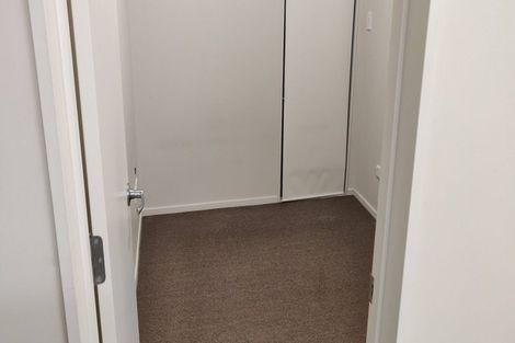 Photo of property in 5 Hazel Glen, Bayview, Auckland, 0629