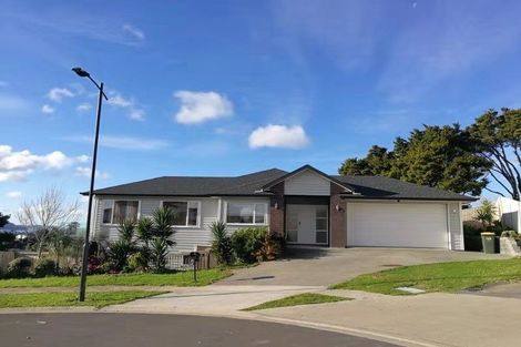 Photo of property in 21 Spyglass Street, Red Beach, 0932