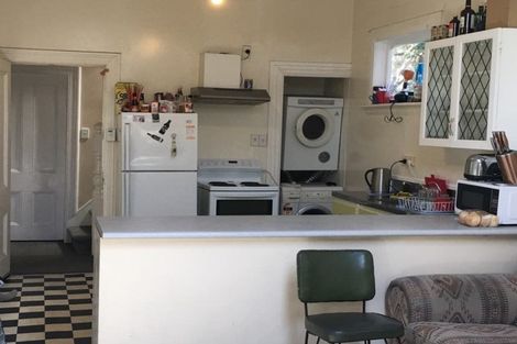 Photo of property in 13 Home Street, Mount Victoria, Wellington, 6011