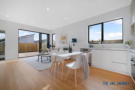 Photo of property in 45 Horokaka Street, Massey, Auckland, 0614