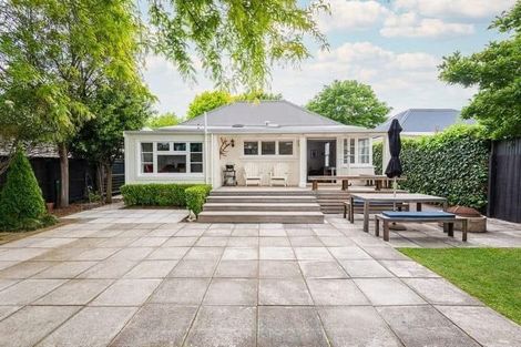 Photo of property in 17 Oxley Avenue, St Albans, Christchurch, 8014