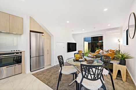 Photo of property in 1/51 Te Kanawa Crescent, Henderson, Auckland, 0610