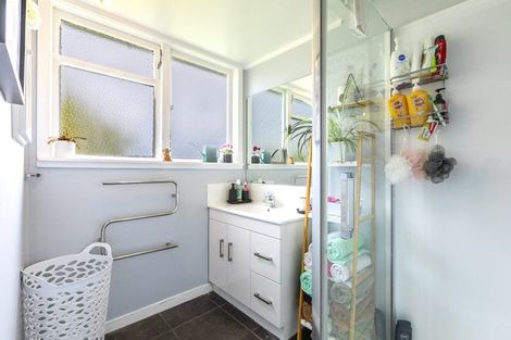 Photo of property in 20 Wordsworth Crescent, Maraenui, Napier, 4110