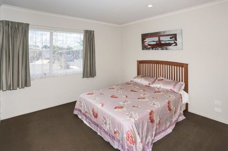 Photo of property in 8unit Village Place, Tuakau, 2121