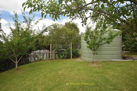 Photo of property in 52 Gallie Branch Road, Matakohe, 0594