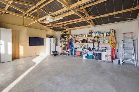 Photo of property in 14 Worcester Street, Hampden, 9410