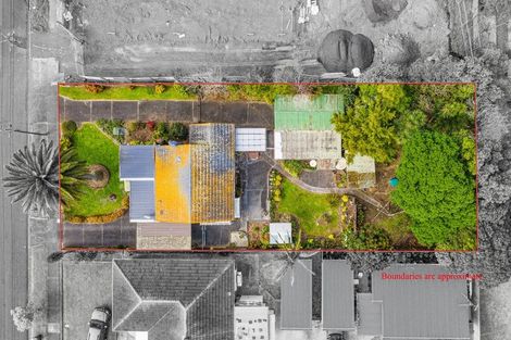 Photo of property in 51 Churchill Avenue, Manurewa, Auckland, 2102