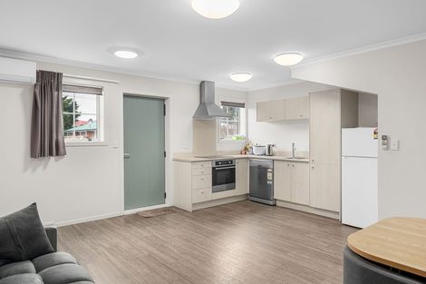 Photo of property in 3 Chiefs Court, Hamilton East, Hamilton, 3216