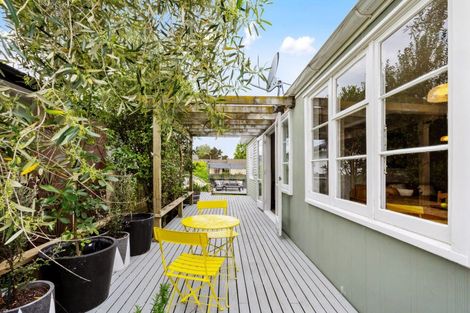 Photo of property in 235 Georges Drive, Napier South, Napier, 4110