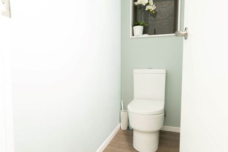 Photo of property in 1/16 Anne Mclean Drive, Bayview, Auckland, 0629