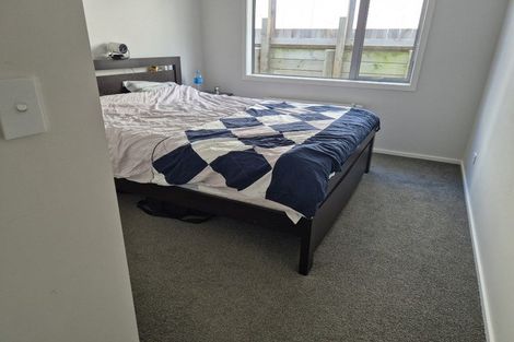 Photo of property in 18 Schooner Drive, Whitby, Porirua, 5024