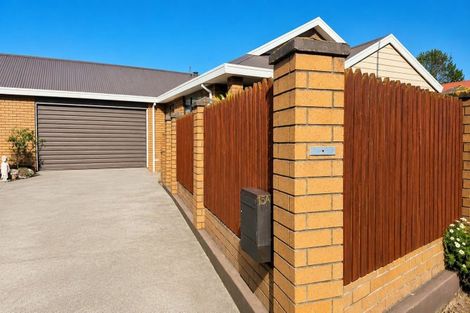 Photo of property in 1/15 Wynand Place, Sockburn, Christchurch, 8042