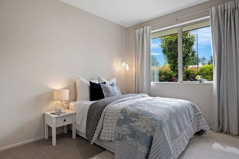 Photo of property in 12 Siding Lane, Prebbleton, 7604