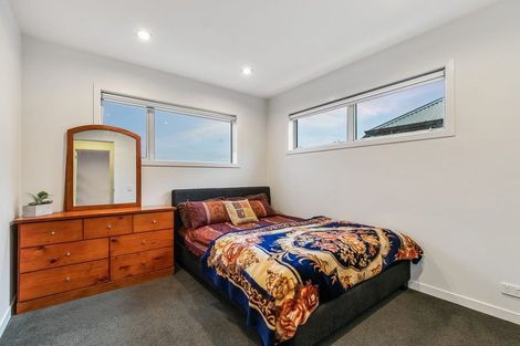 Photo of property in 12 Cairnsvale Rise, Manurewa, Auckland, 2105