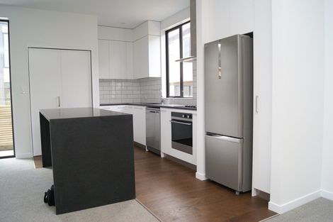 Photo of property in 20u7 Trent Street, Island Bay, Wellington, 6023