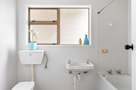 Photo of property in 13a Gillies Street, Outer Kaiti, Gisborne, 4010