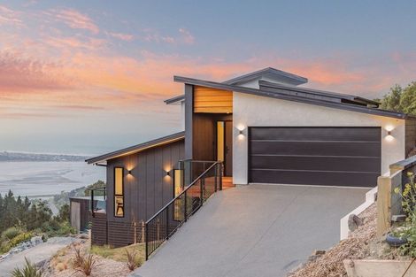 Photo of property in 307a Mount Pleasant Road, Mount Pleasant, Christchurch, 8081