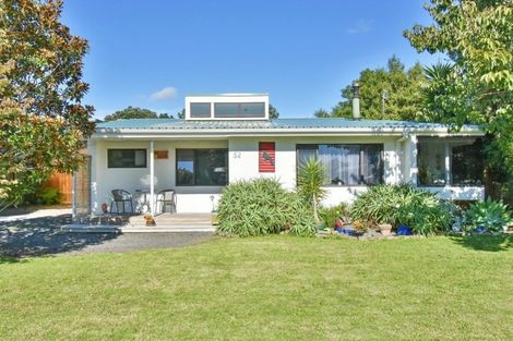 Photo of property in 52 Taihiki Road, Clarks Beach, 2122