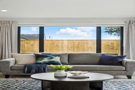 Photo of property in 21a Weraroa Road, Levin, 5510