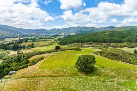 Photo of property in 7 Raikes Road, Kaitoke, 5018