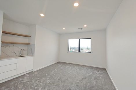 Photo of property in 1 Pukeko Road, Hobsonville, 0616