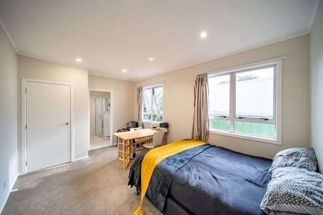 Photo of property in 26 King Edward Avenue, Papakura, 2110
